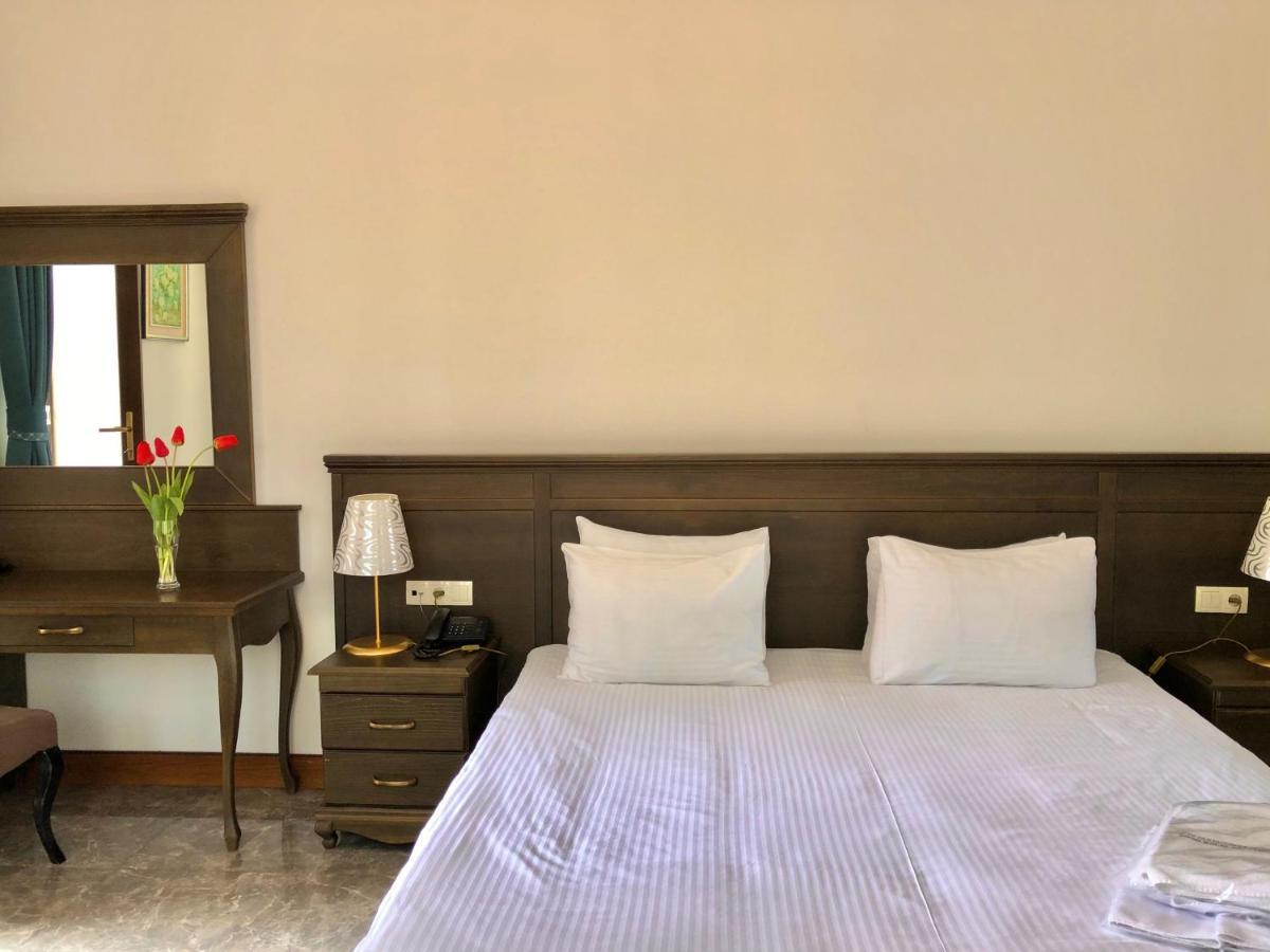 Boutique Hotel O. Galogre Batumi Zewnętrze zdjęcie